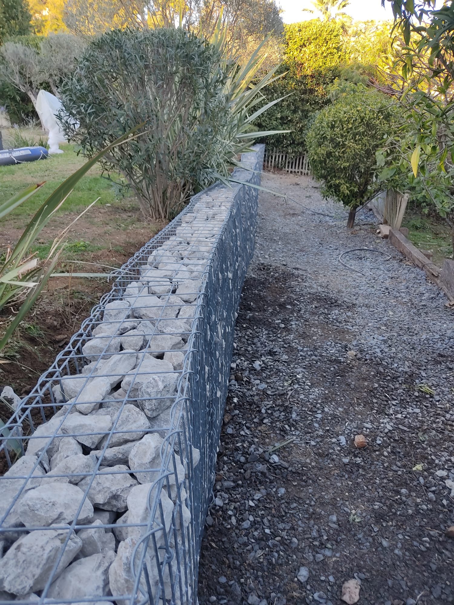 Mur en gabion — vue d'ensemble